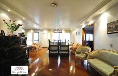 Imagem: O apartamento possui 4 Dormitórios, 4 Banheiros, 4 Vagas na