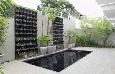 Imagem 6: Casa de condomínio moderna, aconchegante, cheia de charme e elegância....