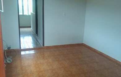 Imagem: A casa possui 1 Dormitório, 1 Banheiro, 50m² de Área e está