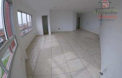 Imagem: O depósito possui 1 Vaga na garagem e 40m² de Área e está