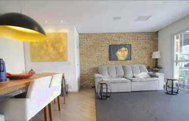 Imagem: O apartamento possui 2 Dormitórios, 2 Banheiros, 2 Vagas na