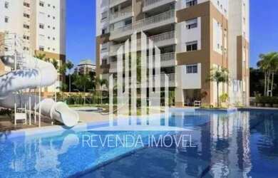 Imagem: O apartamento possui 3 Dormitórios, 1 Banheiro, 2 Vagas na