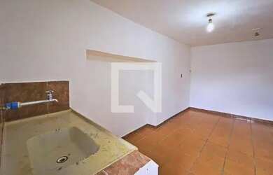 Imagem: A casa possui 1 Dormitório, 2 Banheiros e 60m² de Área e