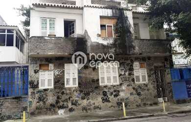 Imagem: O depósito possui 215m² de Área e está localizado em Tijuca