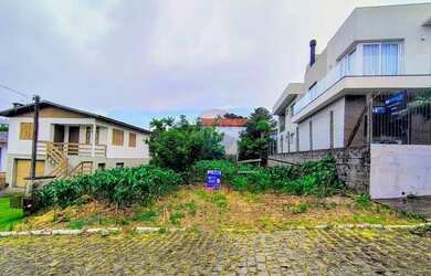 Imagem 2: Terreno 360m² à venda em Garibaldi, ótima oferta