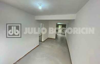 Imagem 4: MÉIER - RUA AQUIDABÃ - CASA DE VILA LINEAR EM ESTADO DE PRIMEIRA LOCAÇÃO...