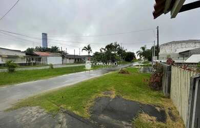 Imagem 2: Casa com 4 quartos a 250m do mar na Praia Grande