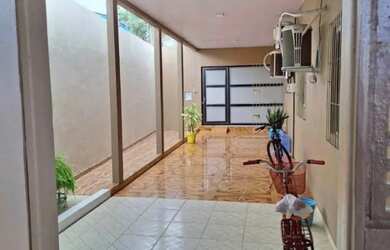 Imagem 2: CASA NO TAPAJOS fc. Churrasqueira, Varanda, 1 Vaga na garageme2 Dormitórios