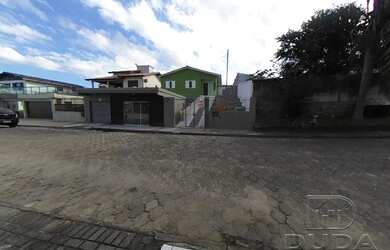 Imagem: CASA À VENDA