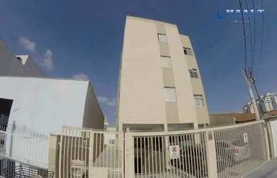 Imagem: O apartamento possui 3 Dormitórios, 1 Banheiro, 1 Vaga na garagem