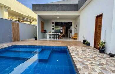 Imagem: A casa em condomínio possui 3 Dormitórios, 4 Banheiros, 2