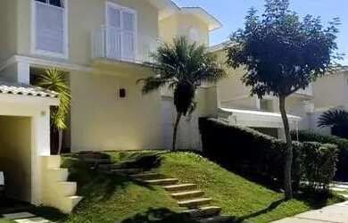 Imagem: A casa em condomínio possui 3 Dormitórios, 4 Banheiros, 2