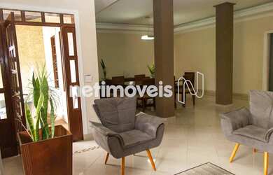 Imagem: A casa possui 5 Dormitórios, 5 Banheiros, 5 Vagas na garagem