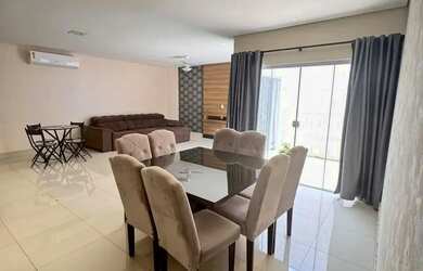 Imagem: A casa em condomínio possui 3 Dormitórios, 4 Banheiros, 4