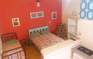 Imagem: A casa possui 1 Dormitório, 1 Vaga na garagem e está localizado