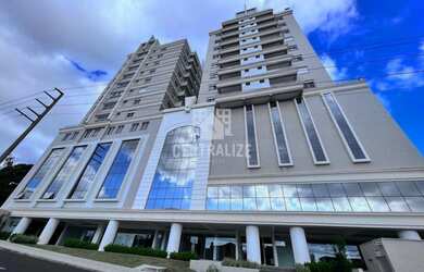 Imagem: O apartamento possui 3 Dormitórios, 1 Banheiro, 2 Vagas na