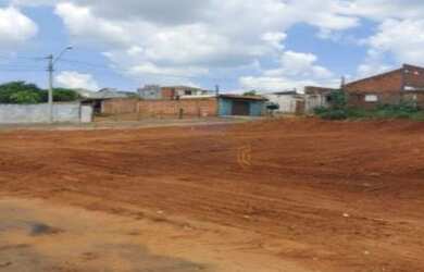 Imagem: O terreno possui 160m² de Área e está localizado em Vila