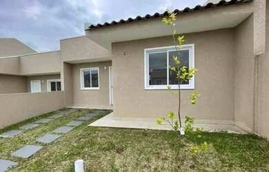 Imagem: A casa possui 2 Dormitórios, 1 Banheiro, 1 Vaga na garagem