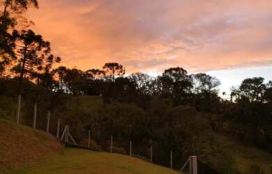Imagem 12: Casa Alvenaria - Alto padrão - Rio Vermelho Estação
