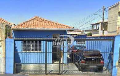 Imagem: A casa possui 2 Dormitórios, 1 Banheiro, 2 Vagas na garagem