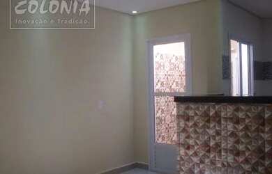 Imagem: O apartamento possui 2 Dormitórios, 1 Banheiro, 1 Vaga na garagem