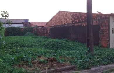 Imagem: O terreno está localizado em Anil, São Luís à venda por