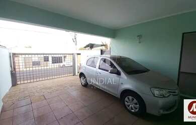 Imagem: O depósito possui 4 Vagas na garagem e 200m² de Área e está
