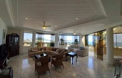 Imagem: O apartamento possui 5 Dormitórios, 5 Banheiros, 4 Vagas na