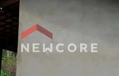 Imagem: A casa possui 2 Dormitórios, 2 Banheiros, 5 Vagas na garagem