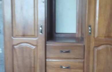 Imagem: Vendo esse guarda roupa