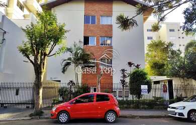 Imagem: O apartamento possui 3 Dormitórios, 1 Banheiro, 1 Vaga na garagem