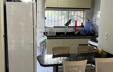 Imagem: A casa em condomínio possui 2 Dormitórios, 1 Banheiro, 58m²