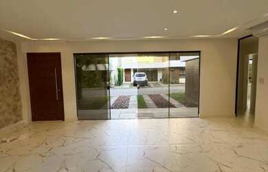 Imagem 8: Casa Nascente 4/4 dormitórios com suíte master em Buraquinho