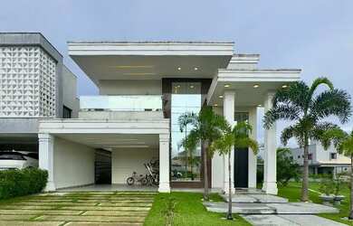 Imagem: A casa em condomínio possui 4 Dormitórios, 5 Banheiros, 4