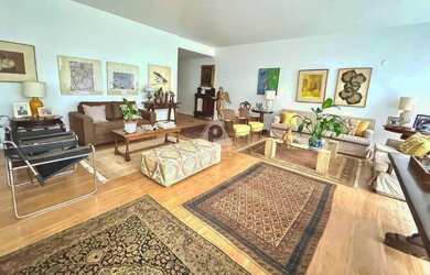 Imagem: O apartamento possui 4 Dormitórios, 3 Banheiros, 2 Vagas na