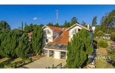 Imagem 6: Casa Comercial no Campo em Estilo Europeu - Clube Particular