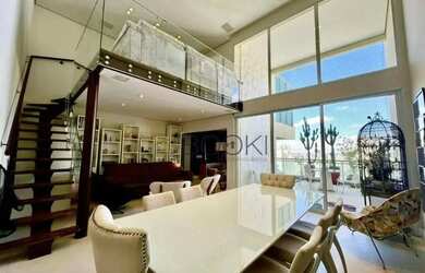 Imagem: O apartamento possui 4 Dormitórios, 5 Banheiros, 4 Vagas na