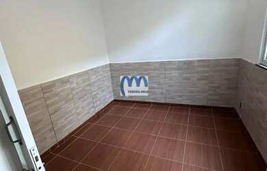 Imagem 10: Casa à venda com 3 quartos, 100m²