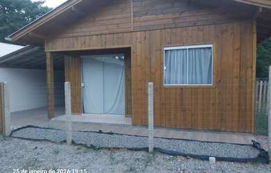 Imagem 3: Casa na Enseada de Brito. Varanda, 50m² de Área, 1 Vaga na garageme2...