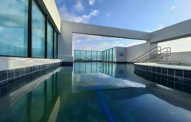 Imagem: O apartamento possui 1 Dormitório, 1 Banheiro, 1 Vaga na garagem