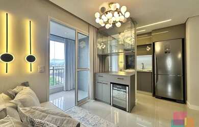 Imagem: O apartamento possui 2 Dormitórios, 1 Banheiro, 2 Vagas na