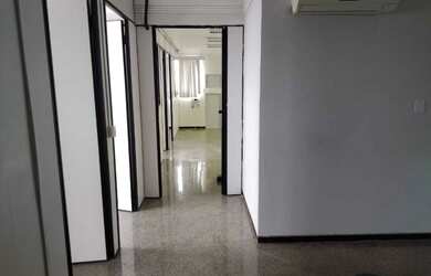 Imagem 5: Vendo Sala de 80 mts no Royal trade center frente o/ Epitácio