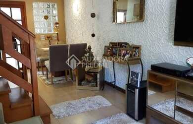 Imagem: A casa em condomínio possui 3 Dormitórios, 1 Banheiro, 1 Vaga