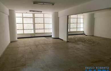 Imagem: O depósito possui 185m² de Área e está localizado em Centro