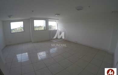 Imagem: O depósito possui 1 Vaga na garagem, 44m² de Área e está