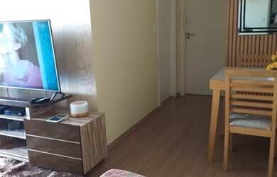 Imagem: O apartamento possui 2 Dormitórios, 1 Banheiro, 1 Vaga na garagem