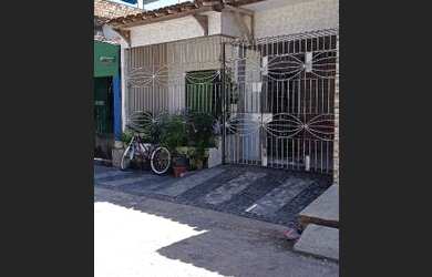 Imagem 1: LINDA CASA Casa com 4 dormitórios