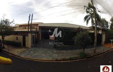 Imagem: O depósito possui 2 Vagas na garagem, 222m² de Área e está