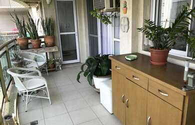 Imagem 16: Apartamento de 3 quartos mais dependência, andar alto, vista área de...