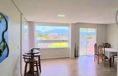 Imagem: O apartamento possui 4 Dormitórios, 4 Banheiros, 5 Vagas na